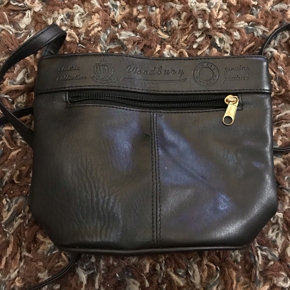Classic Collection Handbags - Classic Collection Woodbury Purse